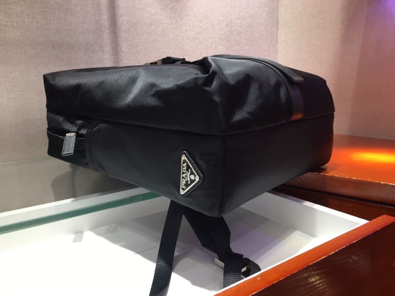 Pra*a backpacks